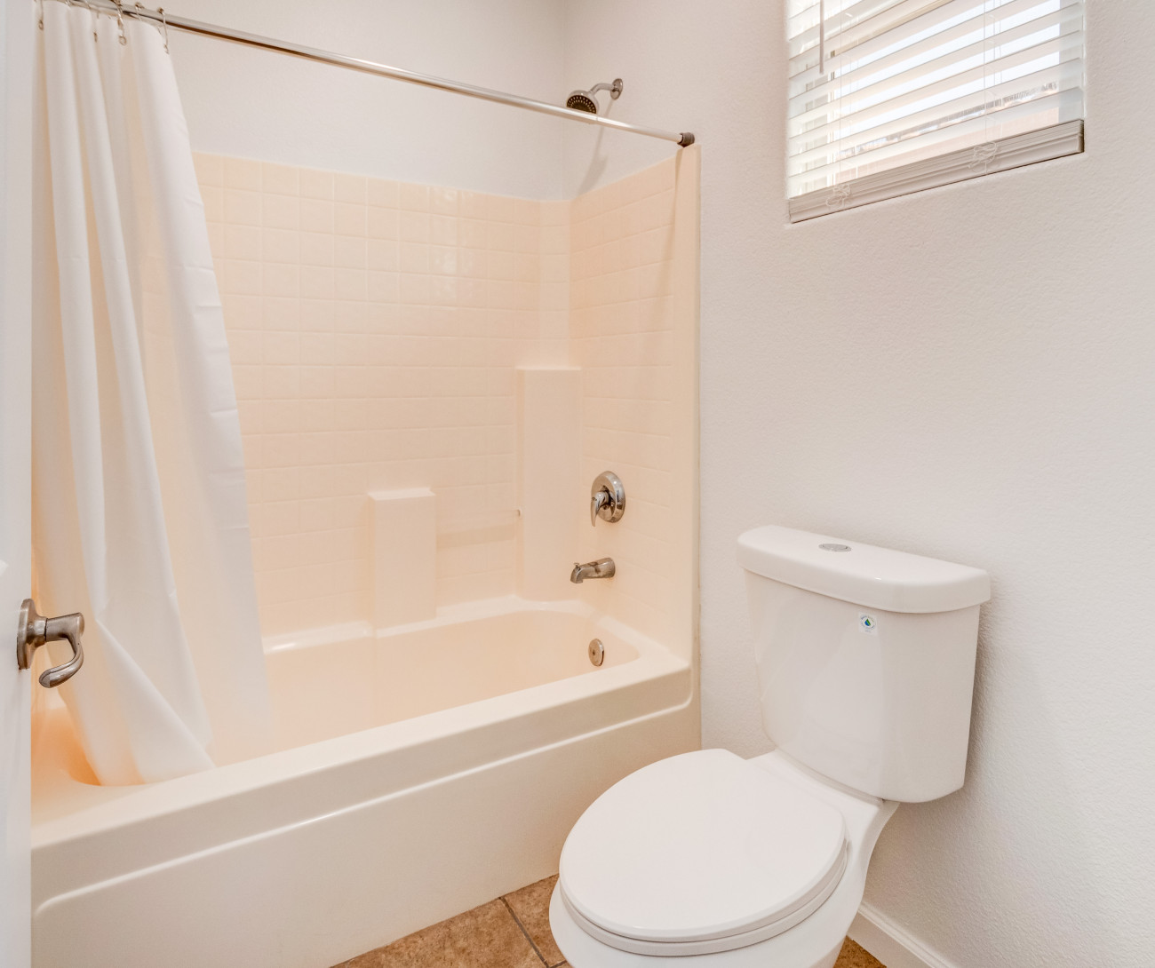 1660 Glenmore-50.jpg